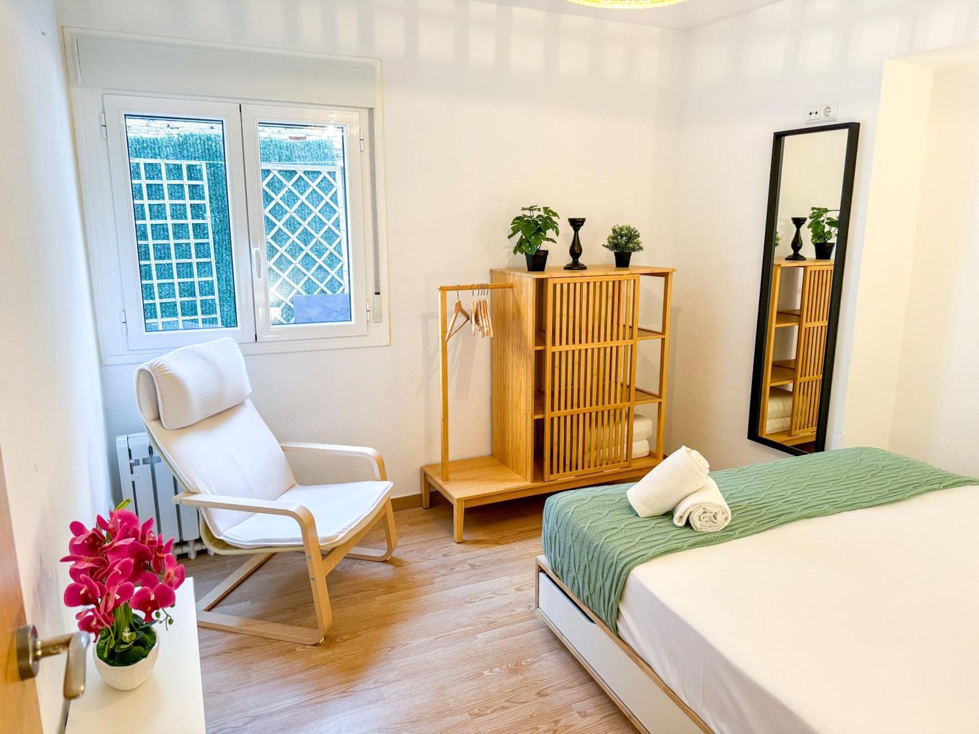 Travesia Del Pirineo Turistea Apartment อูเอสกา ภายนอก รูปภาพ
