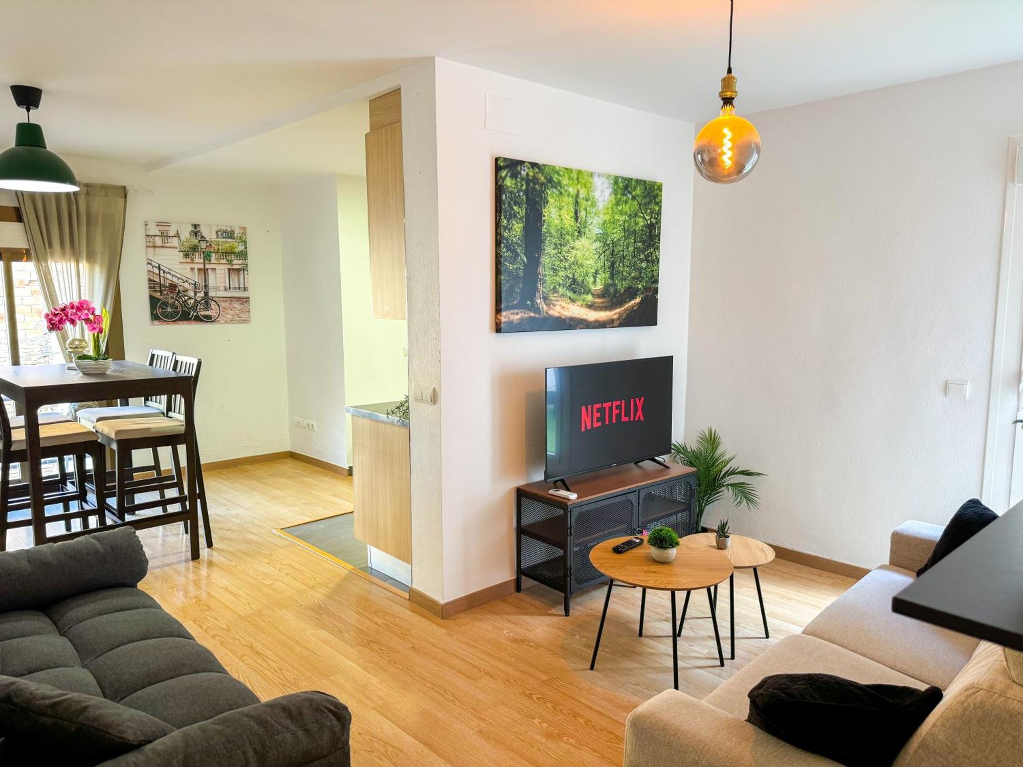 Travesia Del Pirineo Turistea Apartment อูเอสกา ภายนอก รูปภาพ