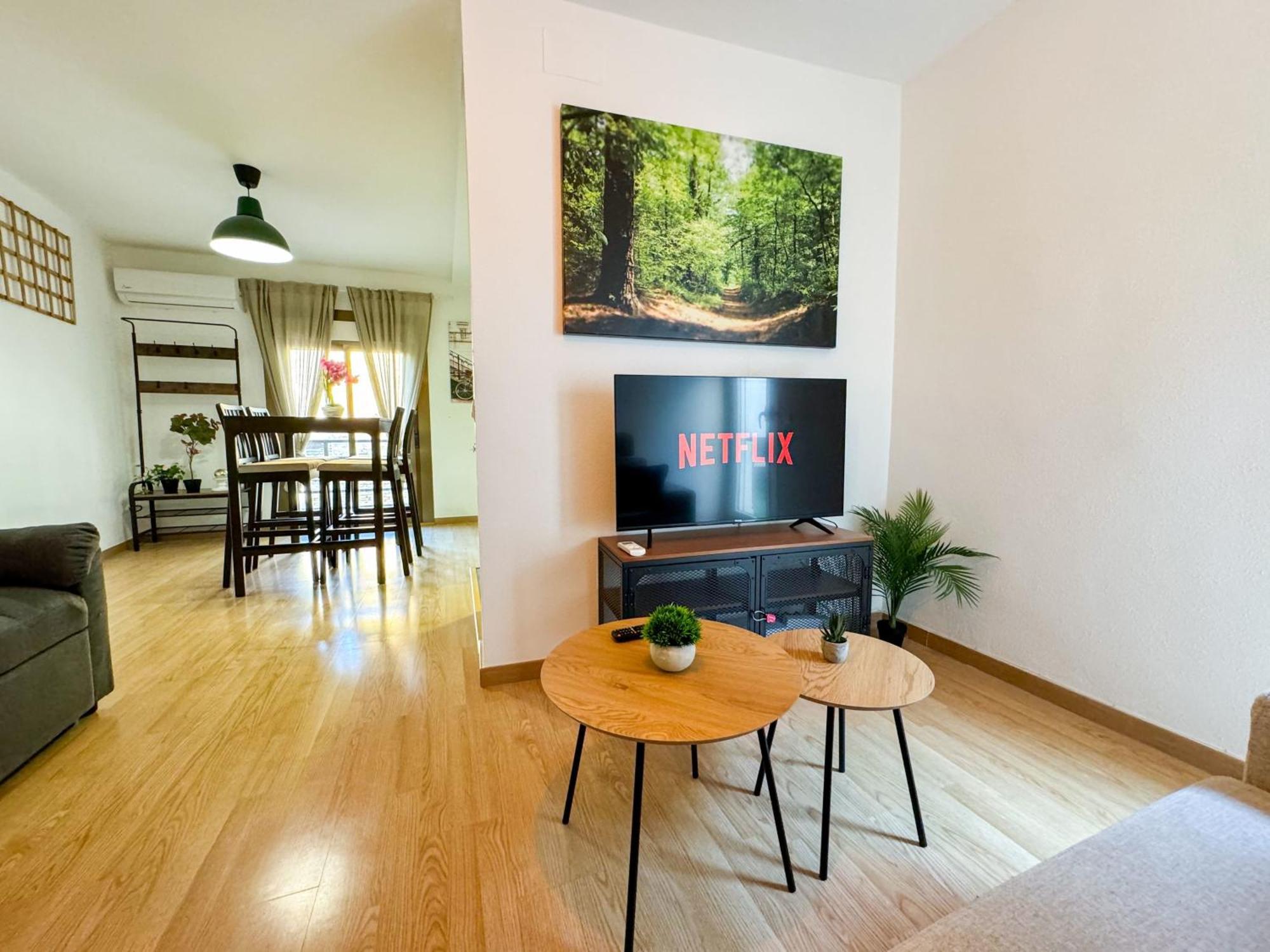 Travesia Del Pirineo Turistea Apartment อูเอสกา ภายนอก รูปภาพ